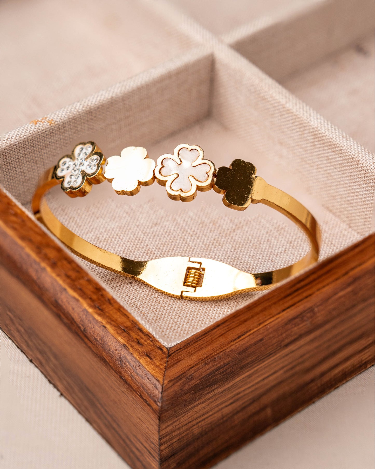Clover Bracelet