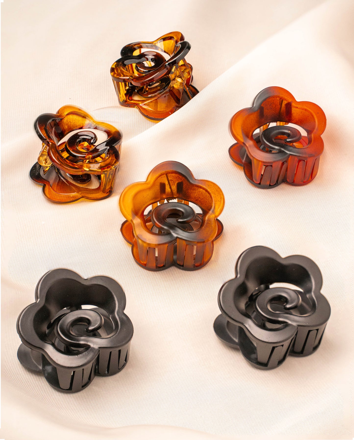 Claw clips