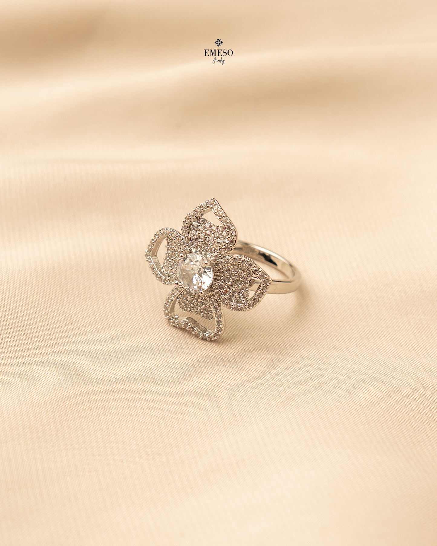 Finger Ring EDR079
