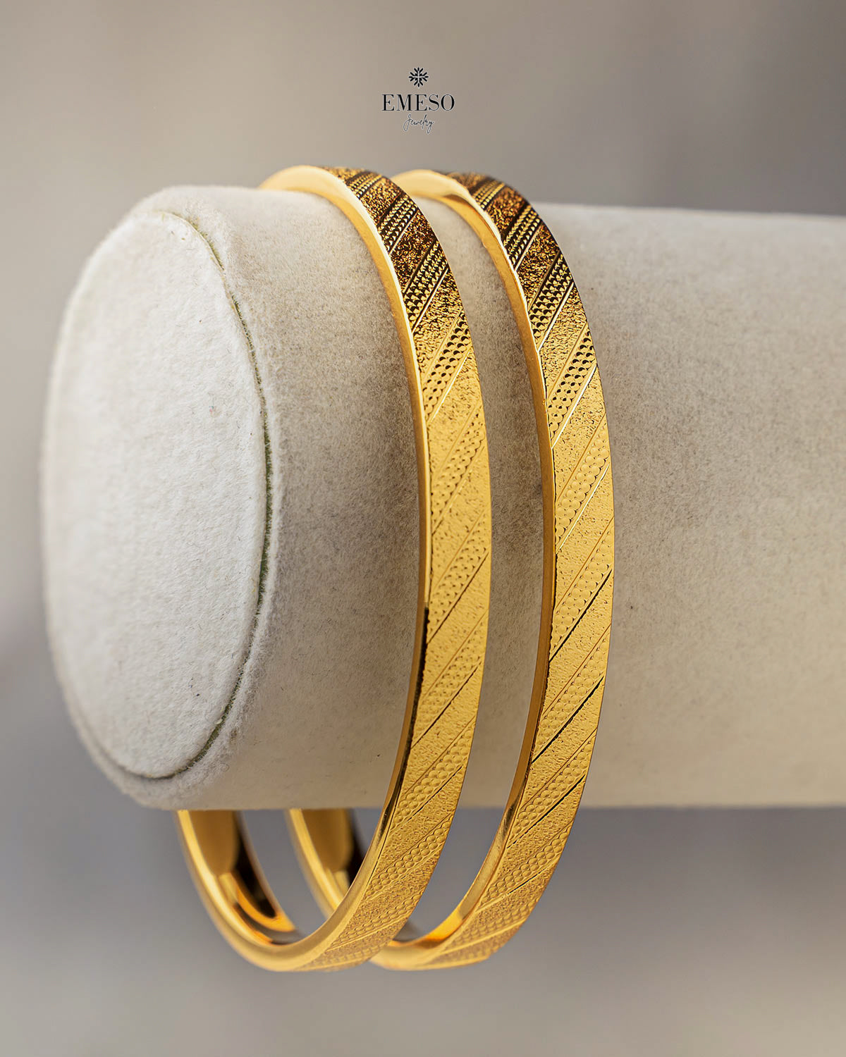 Pair Traditional Bangles ETB0021