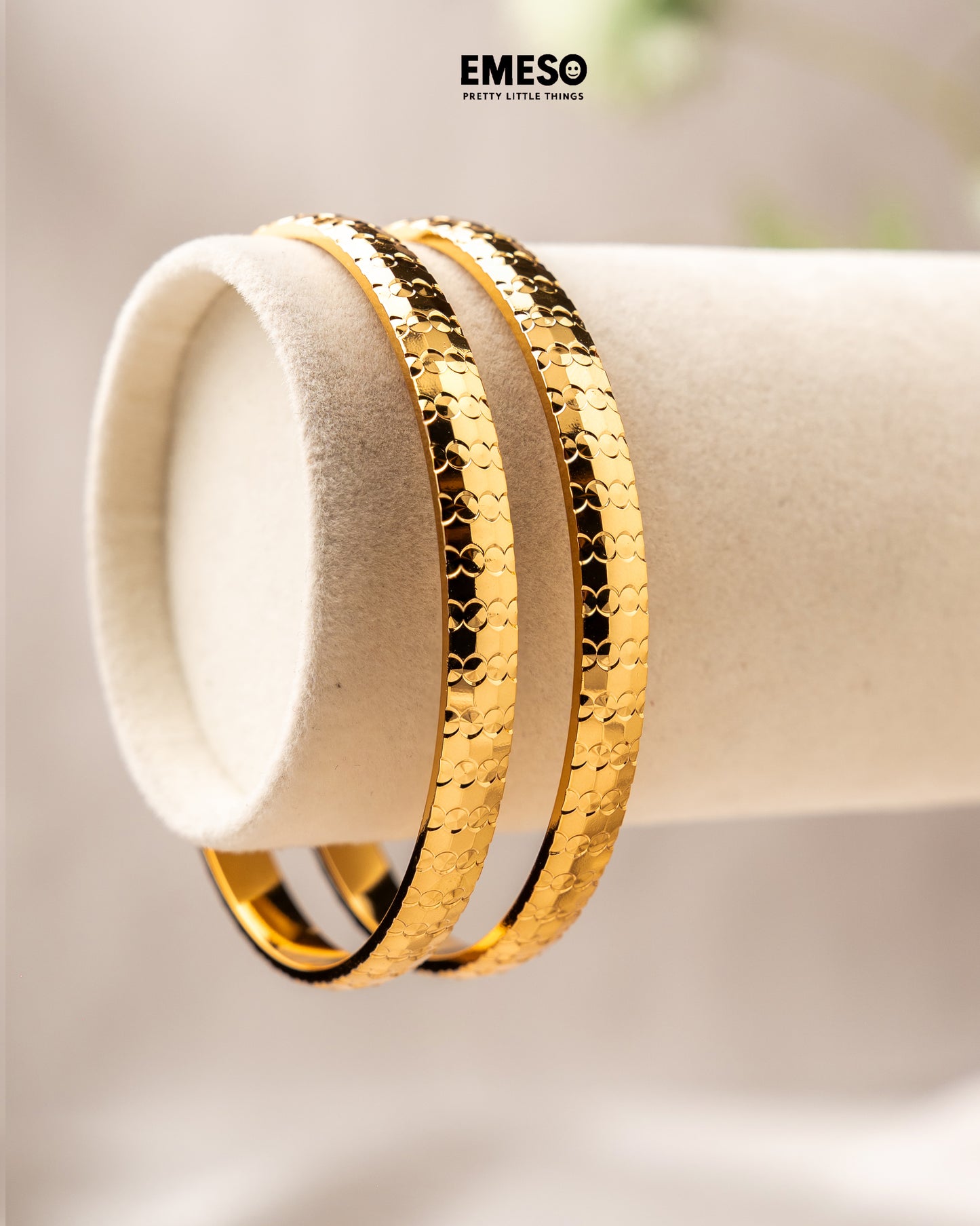 Clover Link Gold Bangles