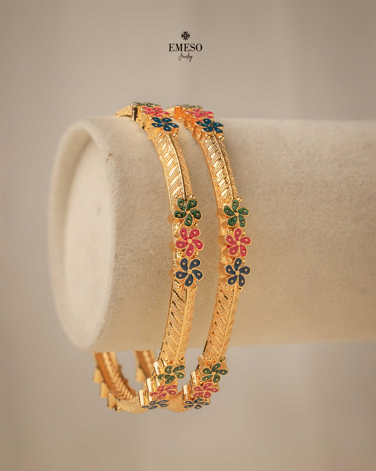 Pair Traditional Bangles ETB0076