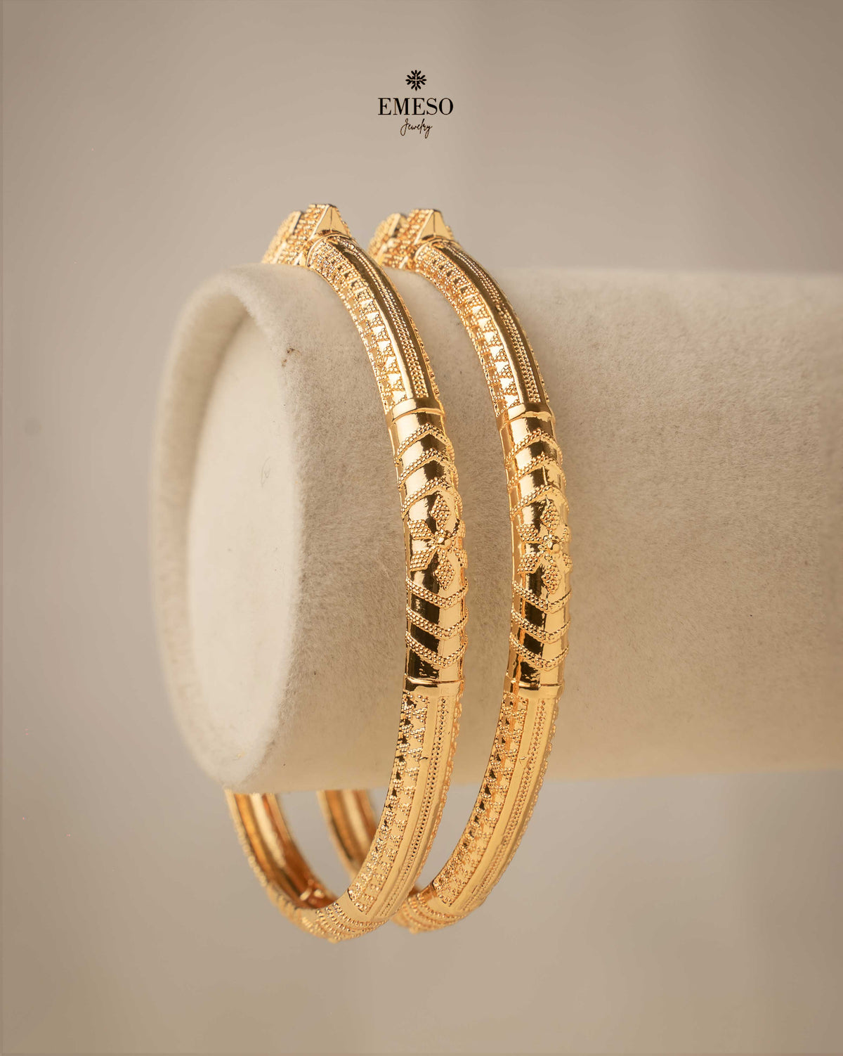 Pair Traditional Bangles ETB0071
