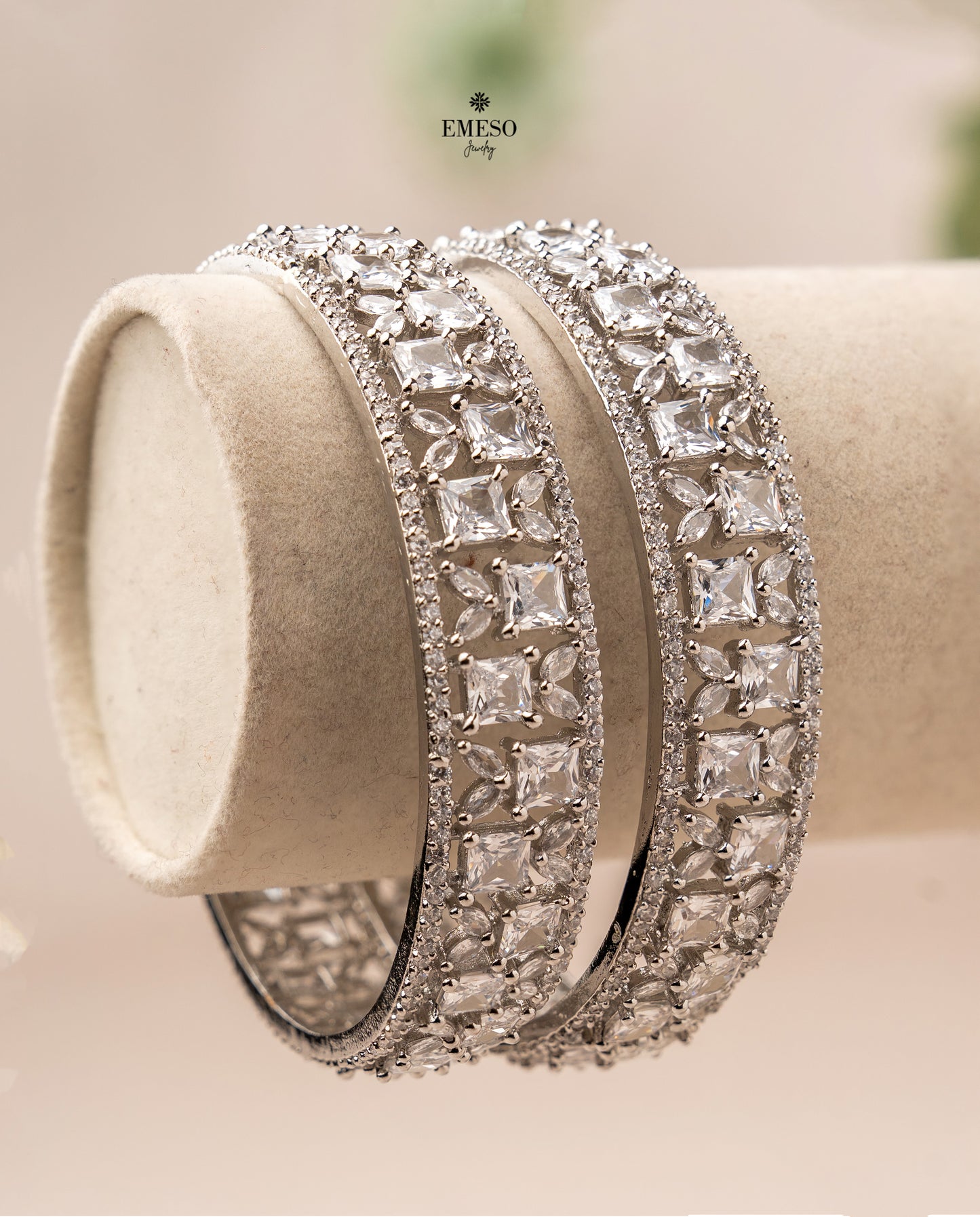 Pair Traditional Bangles EDB0016