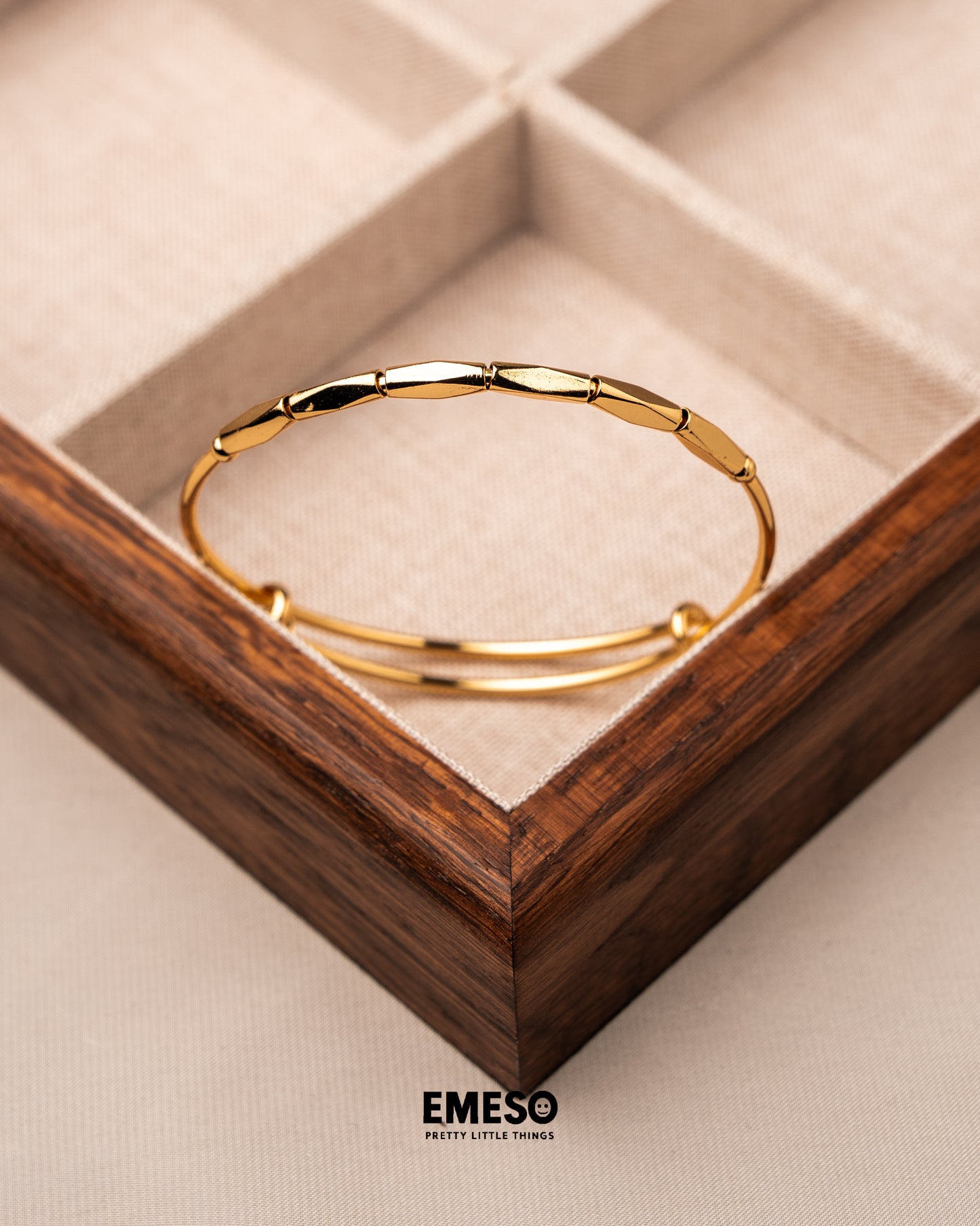 Classic Golden-Plated Copper Bangle