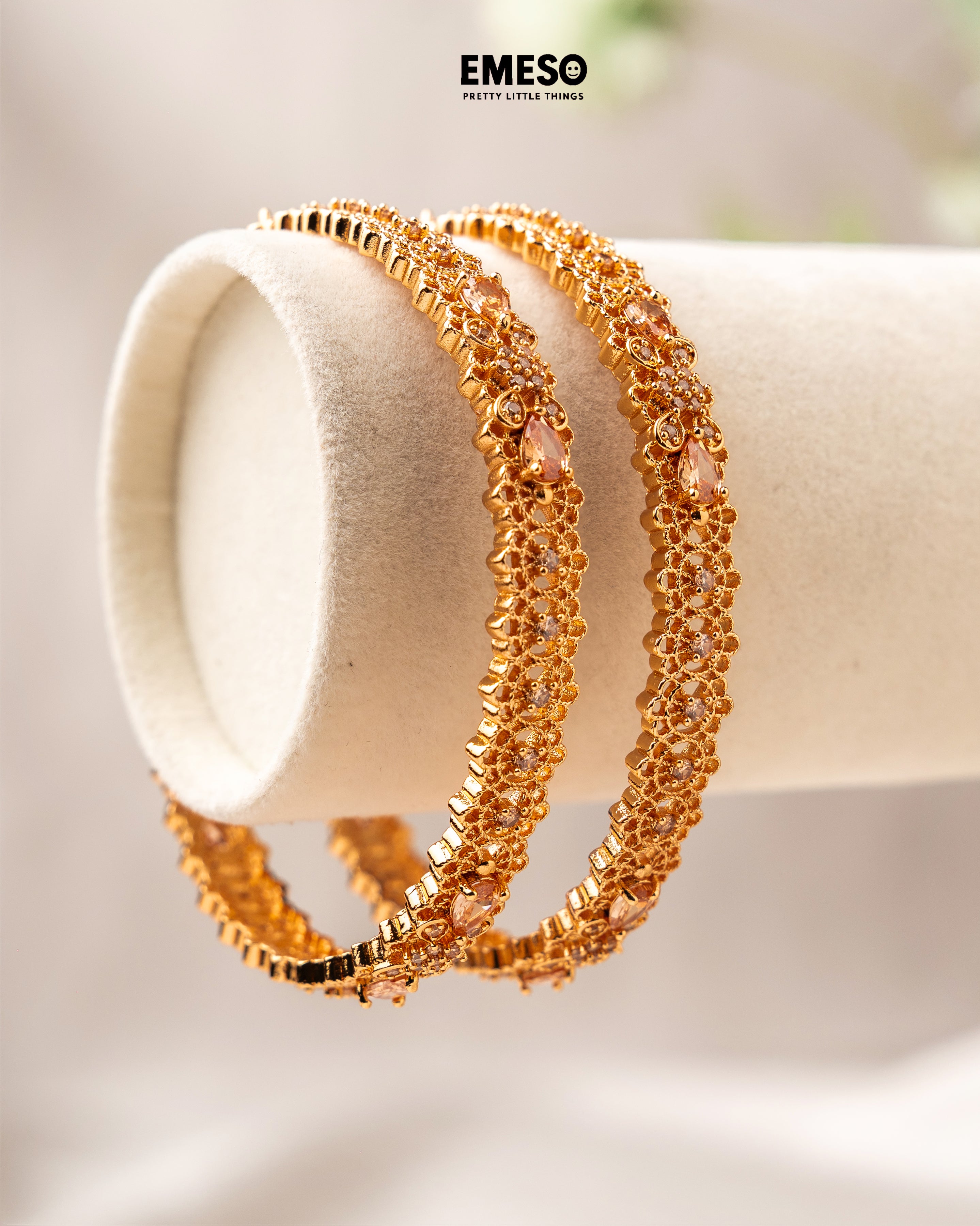 Traditional Bangle Pair – EMESO